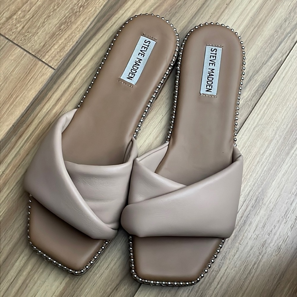 Steve Madden Rayne Studded Crossover Flats Slides… - image 1